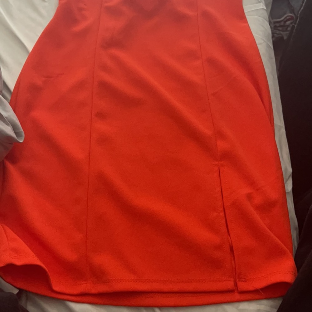 Dress - Picture 2 of 5